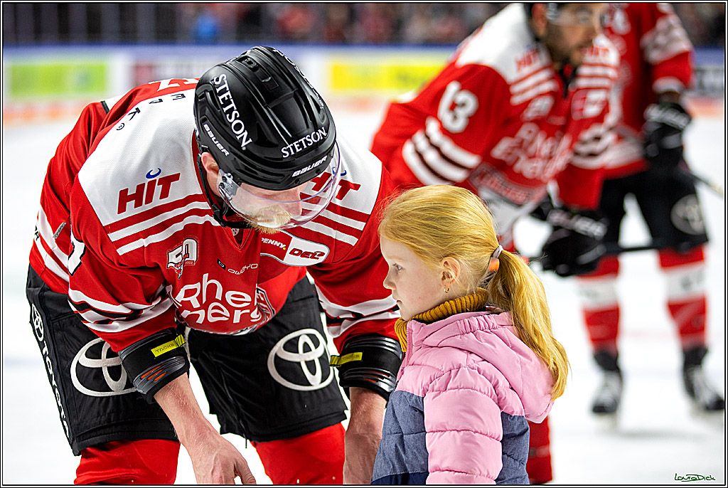 PENNY DEL; Koelner Haie- Duesseldorfer EG; Koeln, 02.01.2023